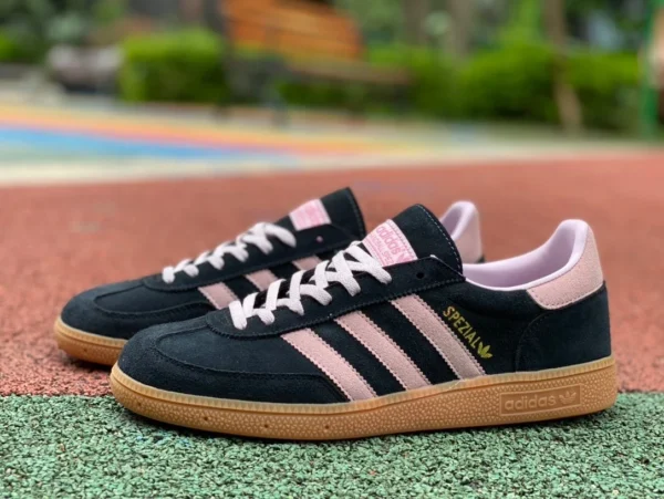 Adidas poudre noire ADIDAS trèfle HANDBALL SPEZIAL poudre noire hommes et femmes baskets basses rétro décontractées IE5897