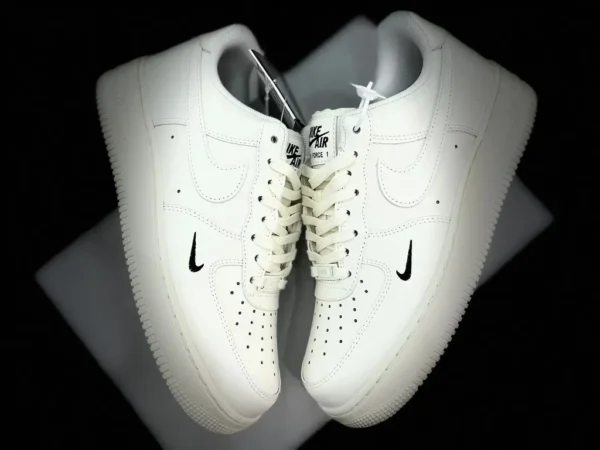 Air Force AF1 blanc pur petit crochet Nike AIR Force 1 Low Air Force One HF1058-133