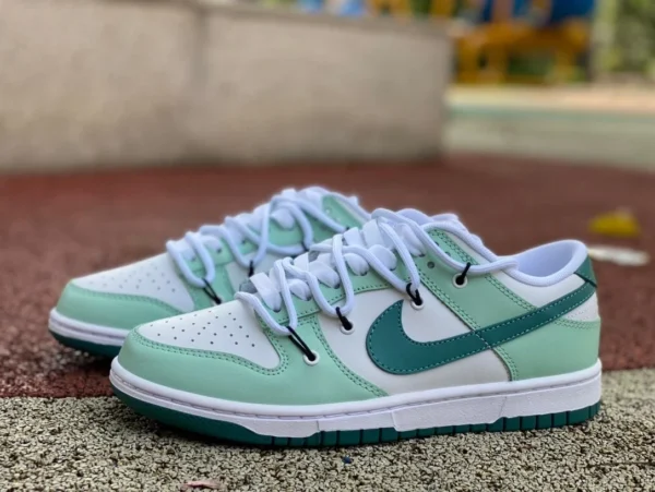 Dunk strap blanc et vert Nike Dunk Low baskets basses décontractées FD9911-101