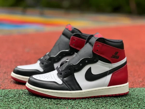 aj1 Black Toe High Top Signature Model Air Jordan 1 High OG "Black Toe Reimagined" Bout rond Confortable Absorption des chocs Antidérapant High Top DZ548